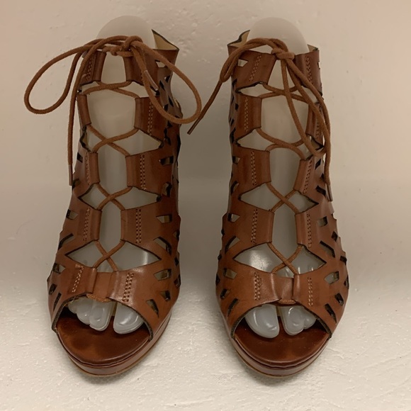 CL by Laundry shoes - Picture 2 of 15